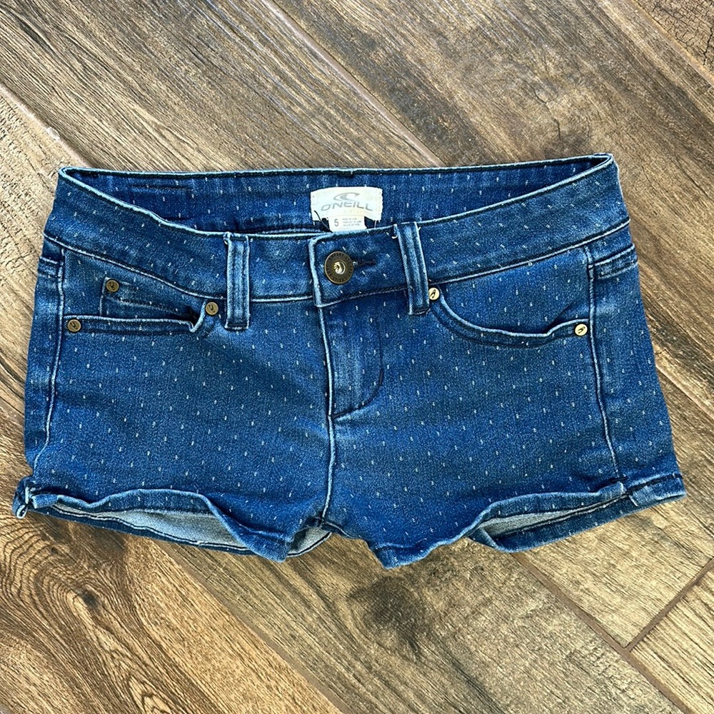 Gently worn O’Neill speckled shorts